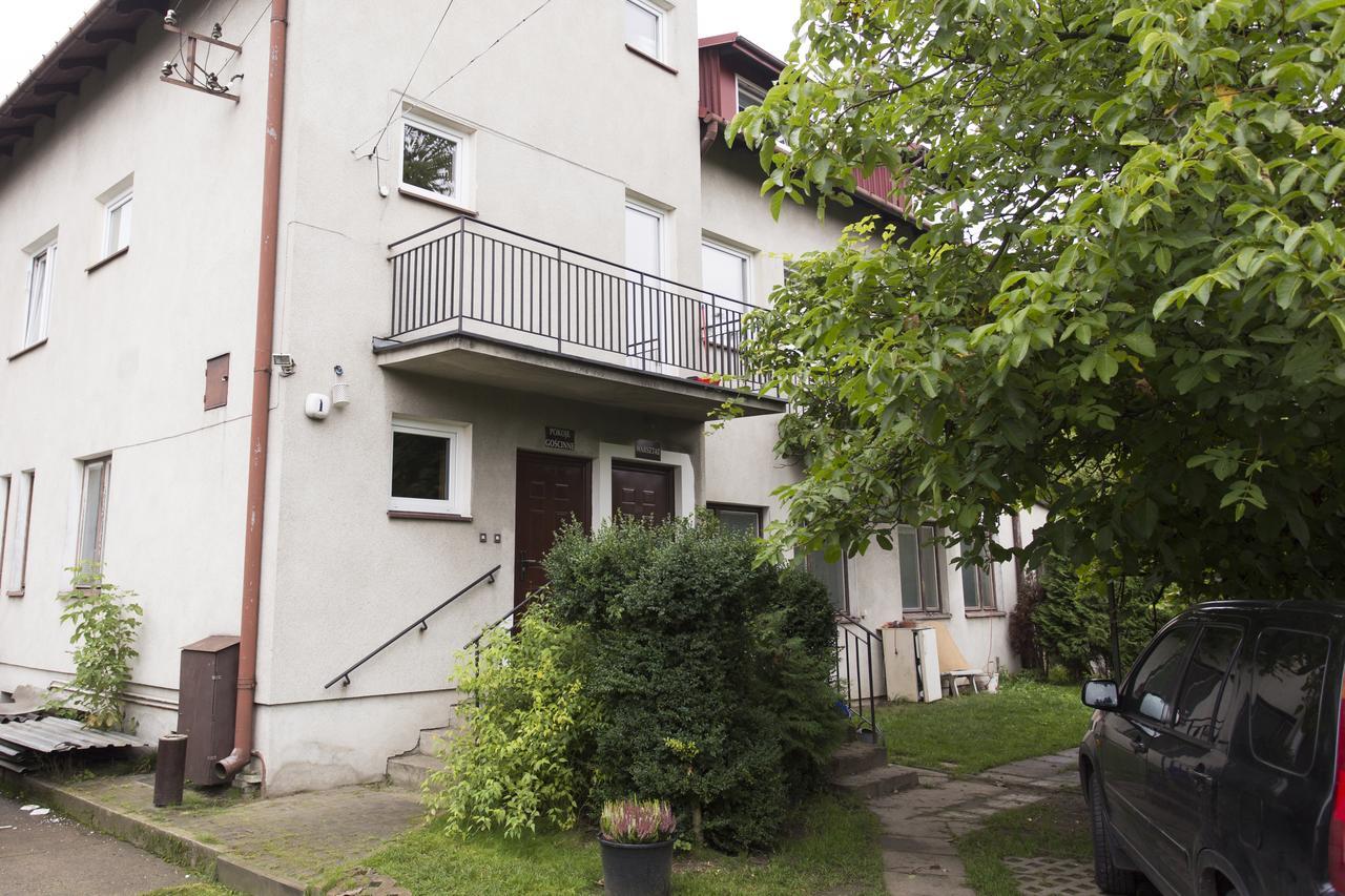 Rent0Nline Brwinow Rooms Eksteriør billede